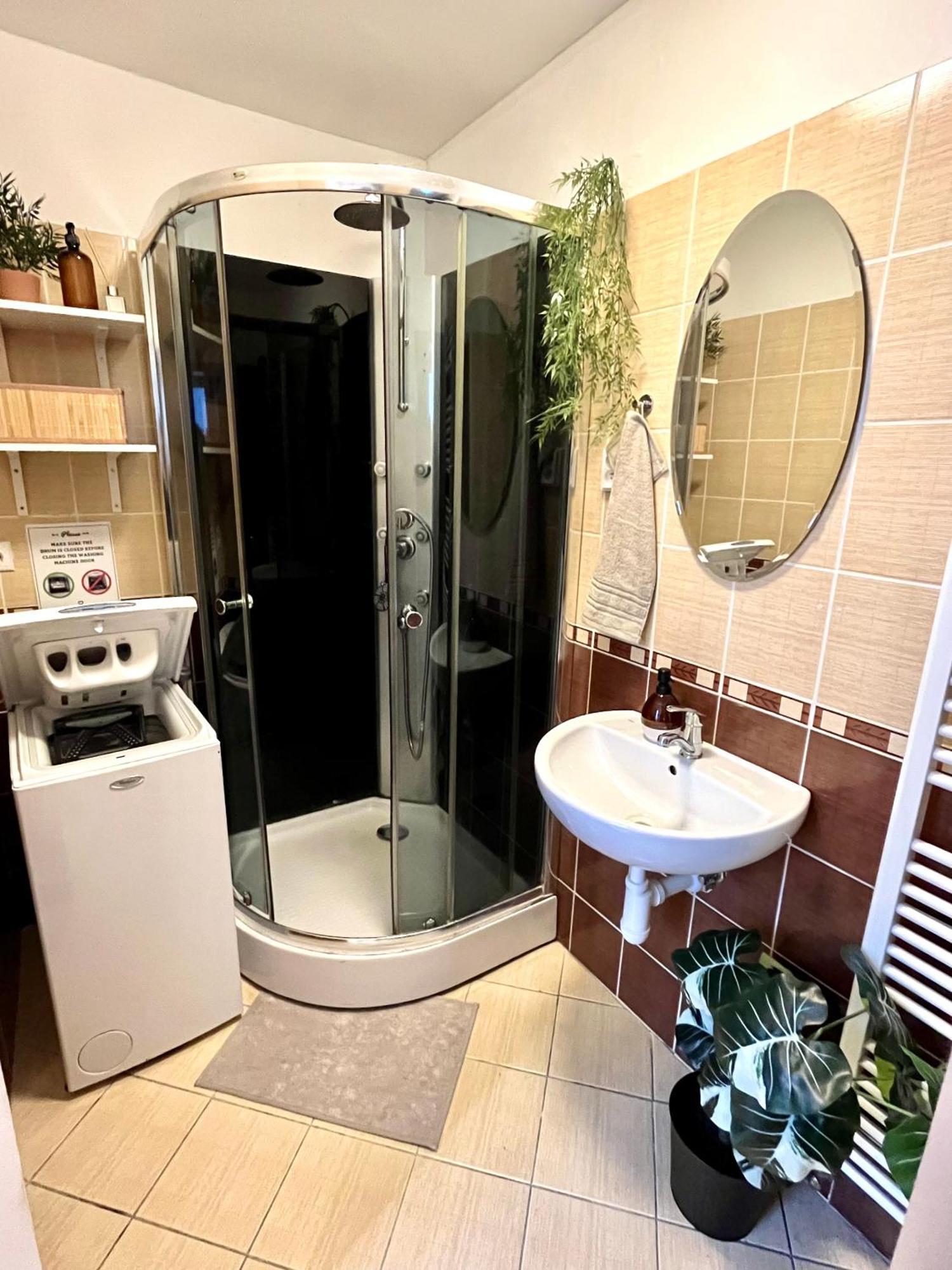 Apartment Cecil - Old Town Bratislava Dış mekan fotoğraf