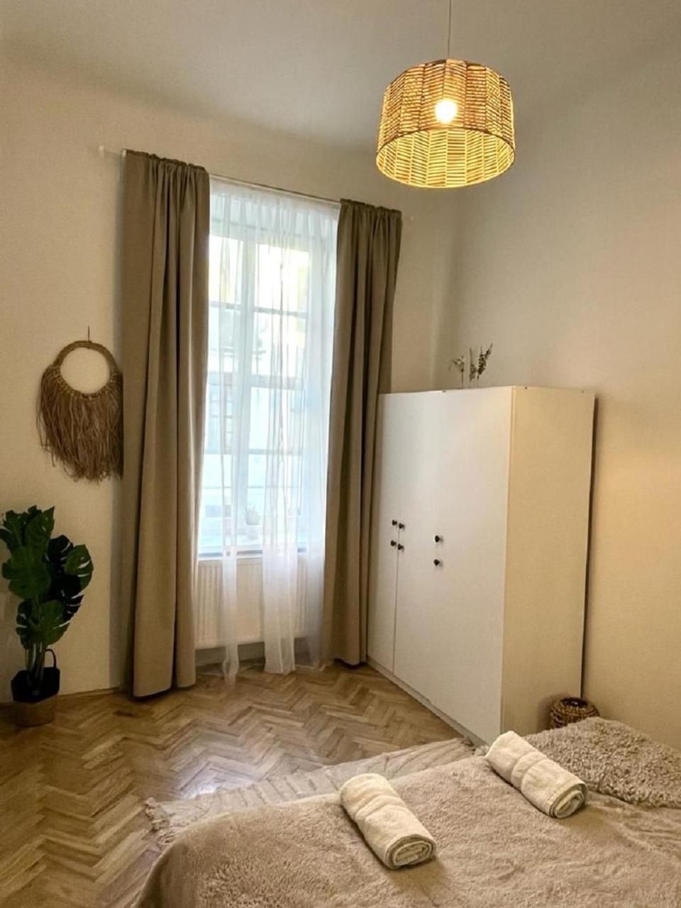 Apartment Cecil - Old Town Bratislava Dış mekan fotoğraf